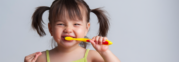 CUIDADO DE LOS DIENTES DEL NIÑO